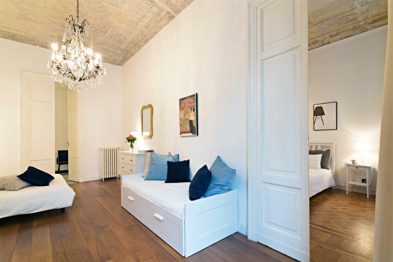 Consolata12 - Il Lusso Nel Centro Storico Di Torino Apartman Kültér fotó